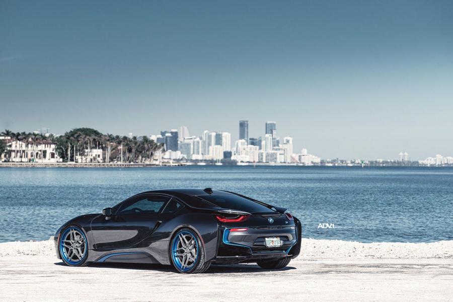  BMW i8 on ADV.1 Wheels (ADV510 TRACK SPEC) 2017 года  (фото 10 из 14)